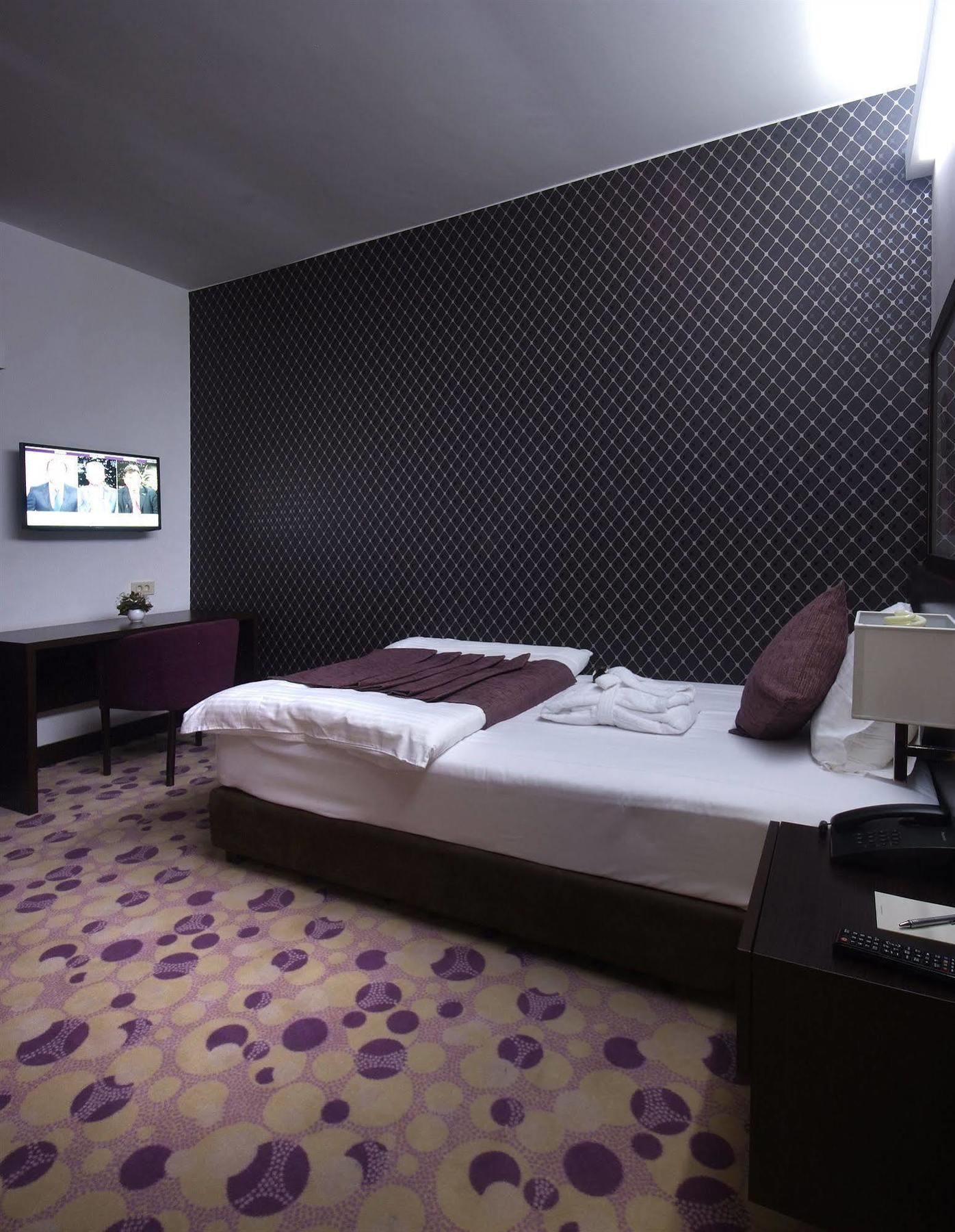 Hotel Park Doboj Exterior foto