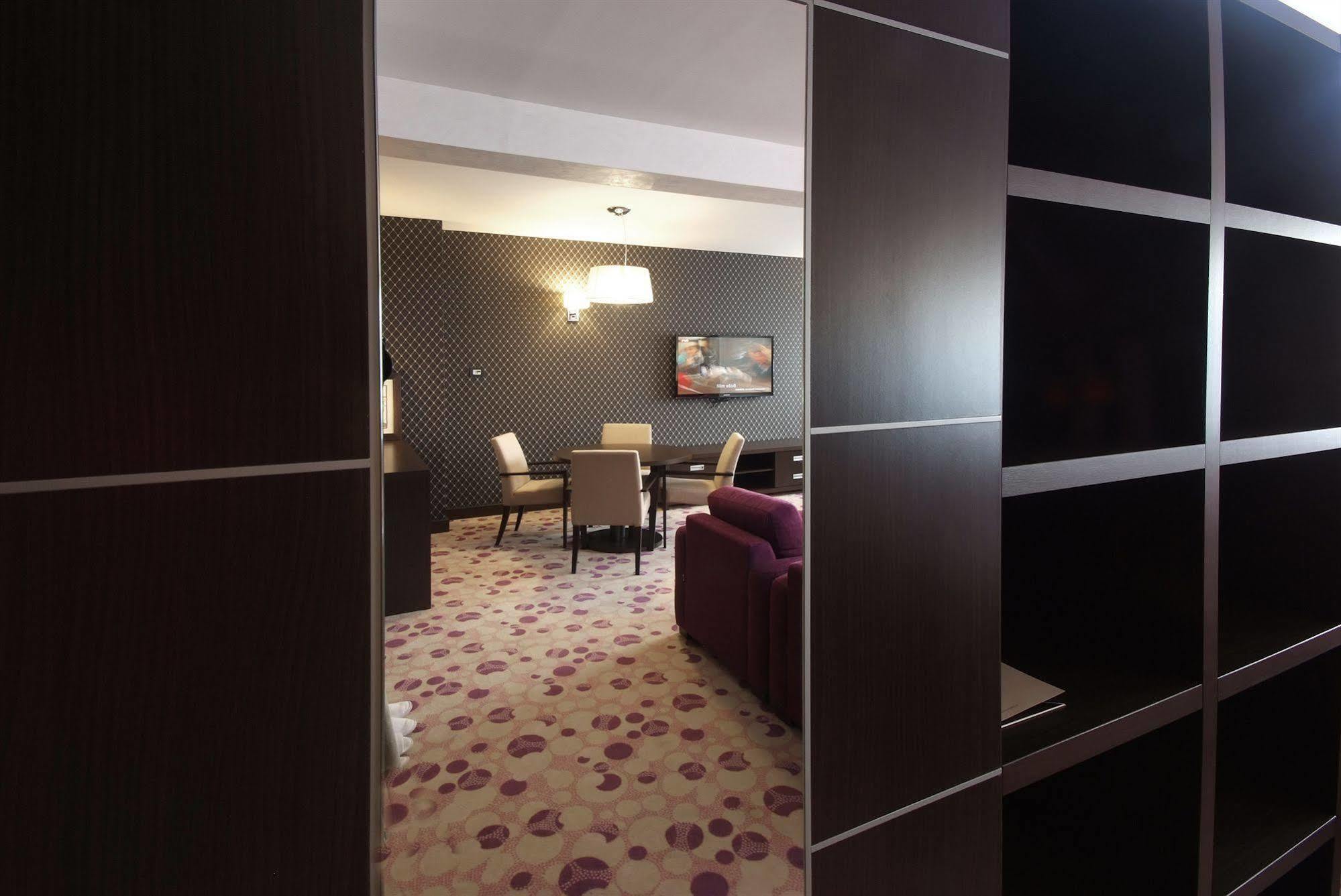 Hotel Park Doboj Exterior foto